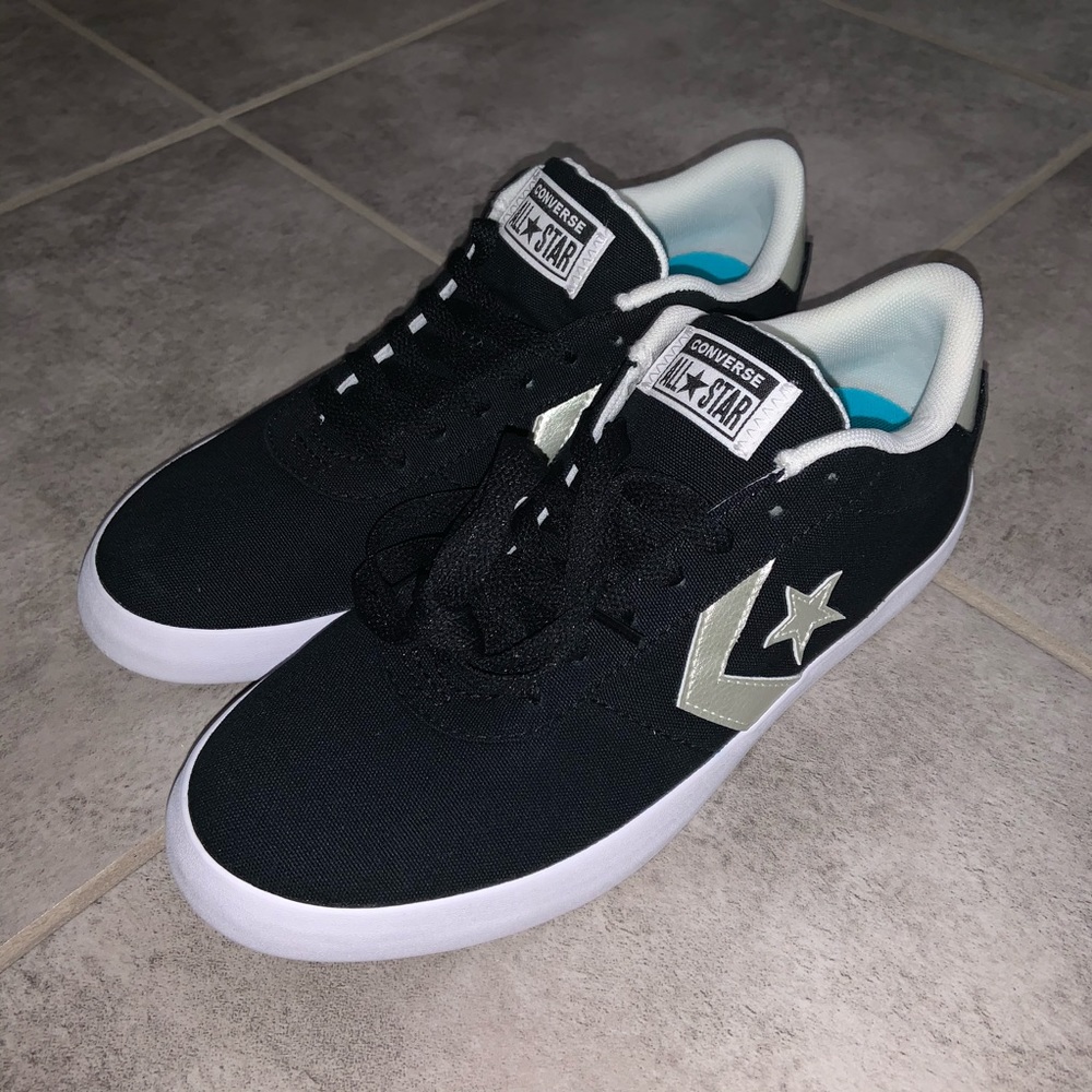 NEW Womens Converse Point Star OX Black Gold Shoes